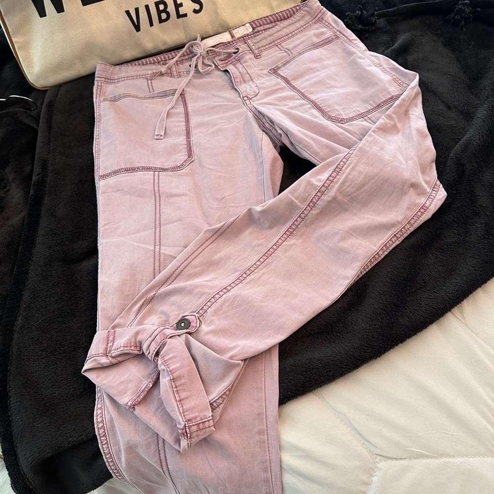 Brand: Hei Hei Size 28 pink washed cargo pants - Picture 2 of 5